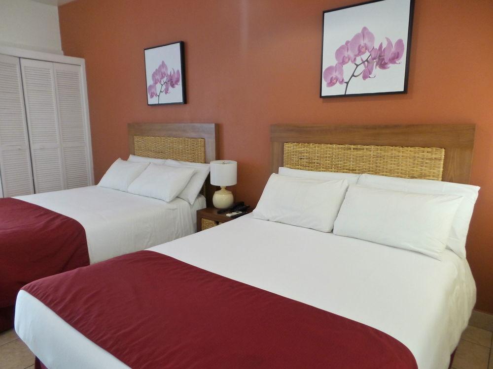Flamboyant Hotel & Villas St. George's Экстерьер фото
