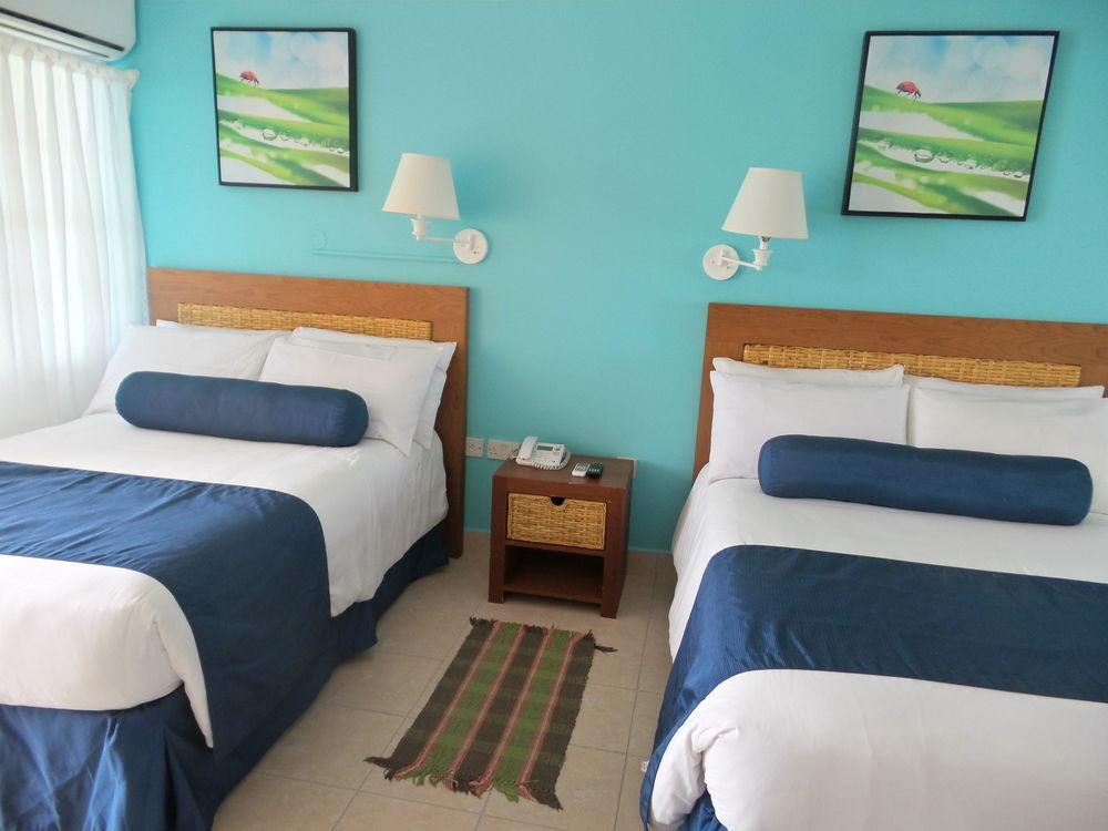 Flamboyant Hotel & Villas St. George's Экстерьер фото