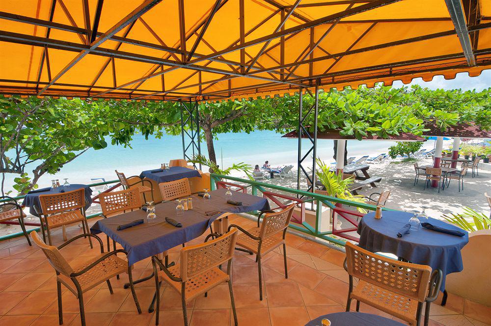 Flamboyant Hotel & Villas St. George's Экстерьер фото